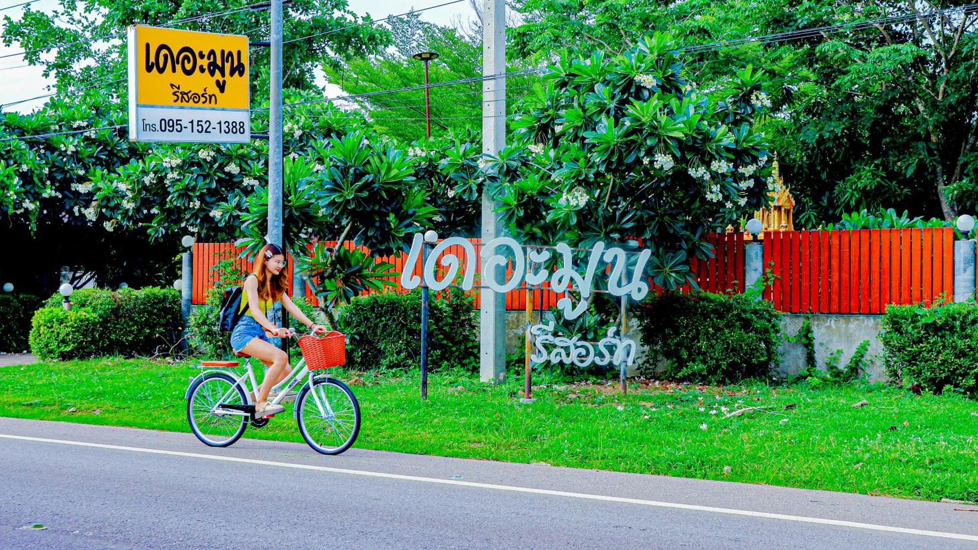 The Moon Resort Phetchaburi Exterior photo